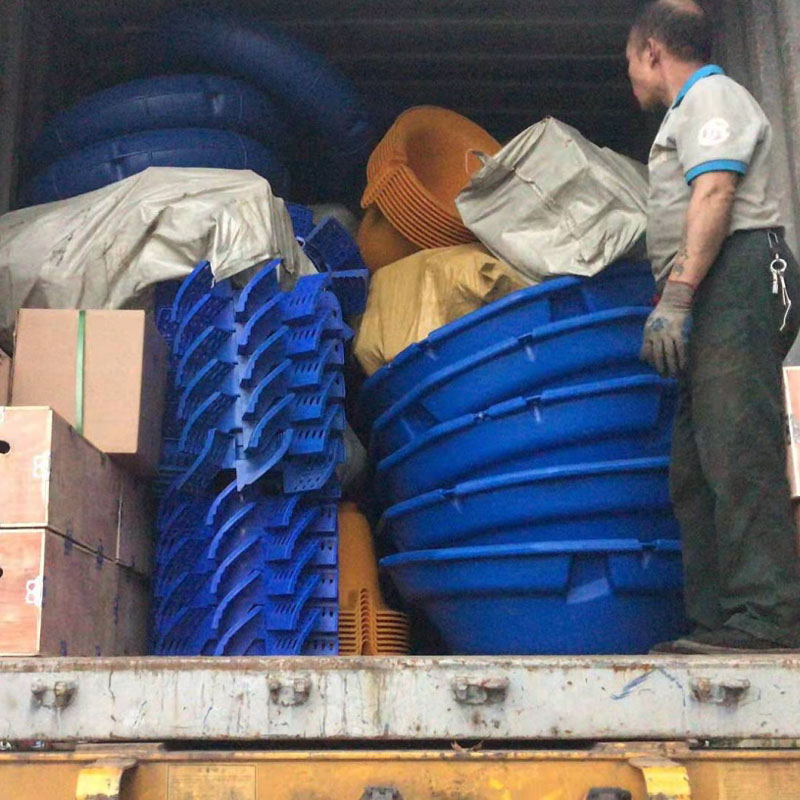 Delivery containers-4